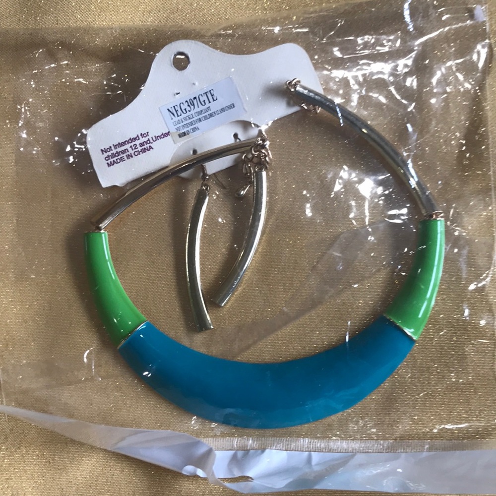 necklace with earrings